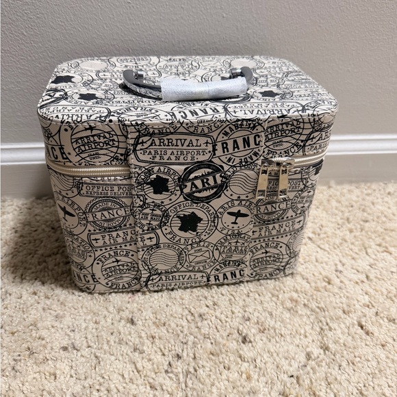 Parisian Print Storage Box - Picture 2 of 3